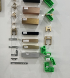 KE LIÊN KẾT TAY VỊN NHÔM 3D LILOX VUÔNG 26