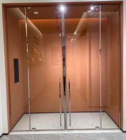 PHÒNG TẮM KHUNG INOX CHỮ T CỬA MỞ QUAY 2 CÁNH 1 VÁCH BẢN LỀ TRÊN DƯỚI 