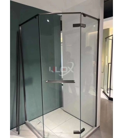 PHÒNG TẮM GÓC 135 ĐỘ MỞ QUAY BẢN LỀ CHỮ NHẬT BẮT CẠNH